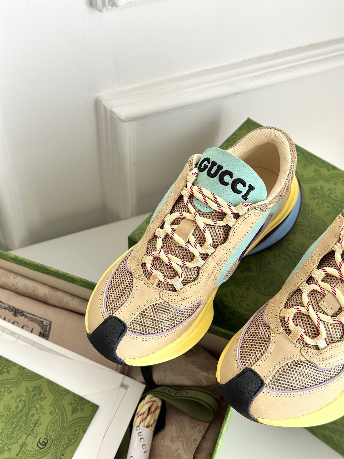 GG RUN TRAINERS