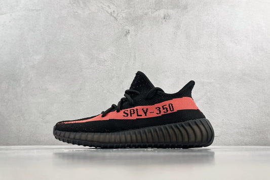 YEEZY BOOST 350 V2