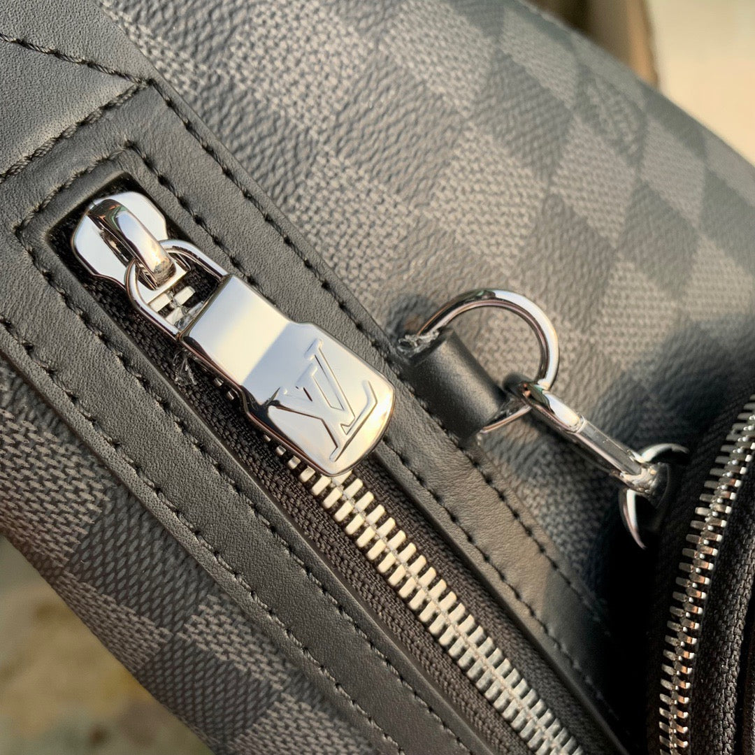 LOU DUO SLING BAG