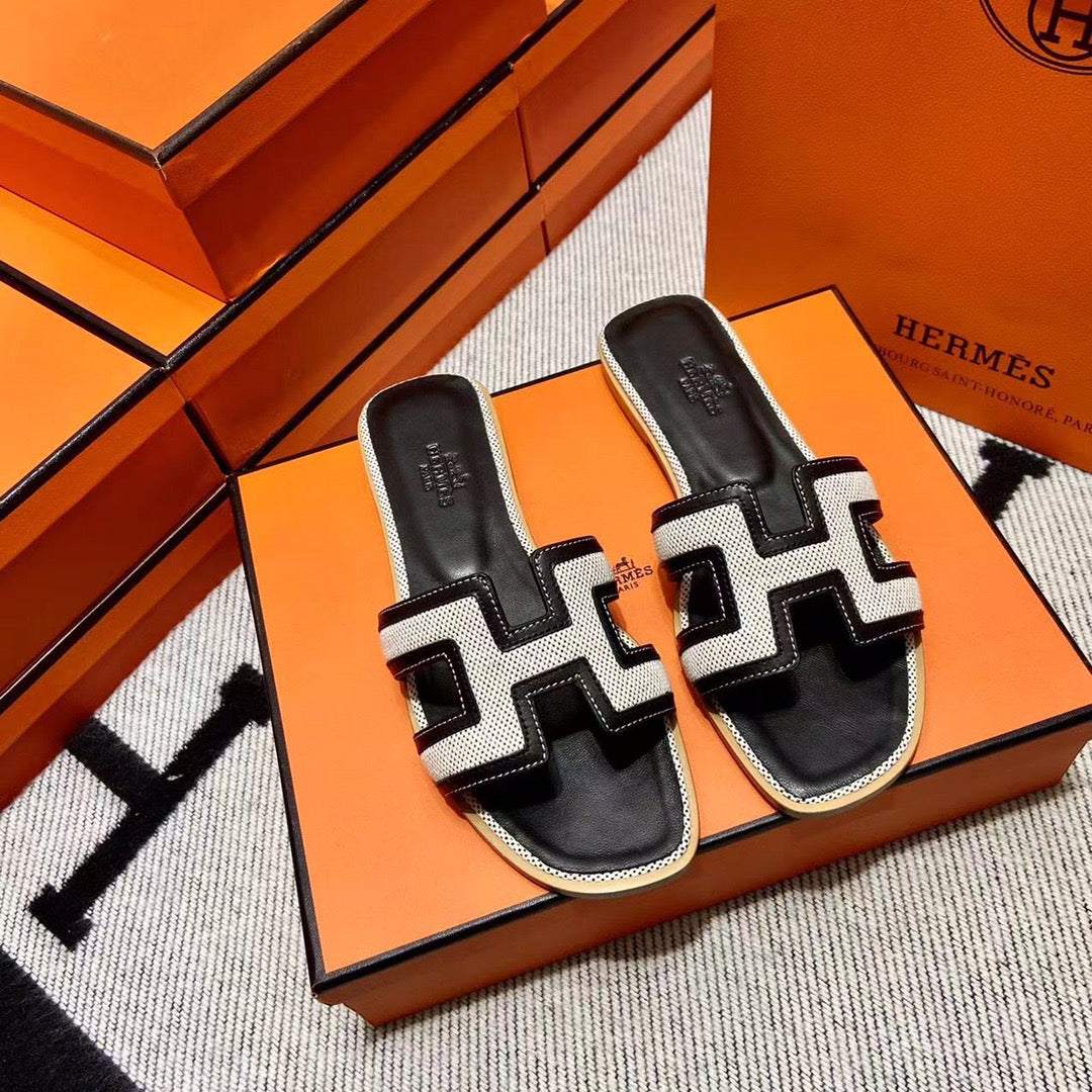 HERM ORAN SANDALS