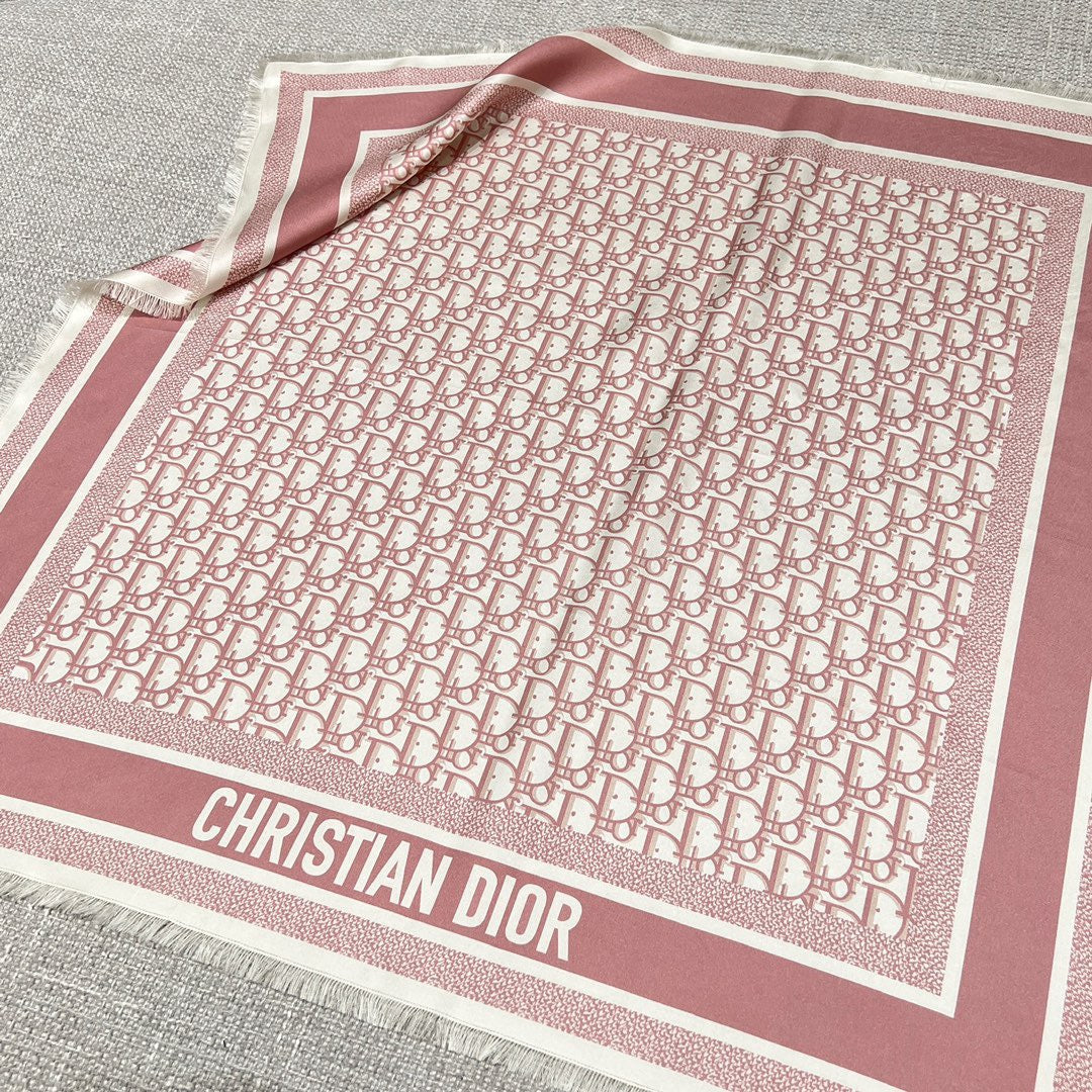 CD SCARVE