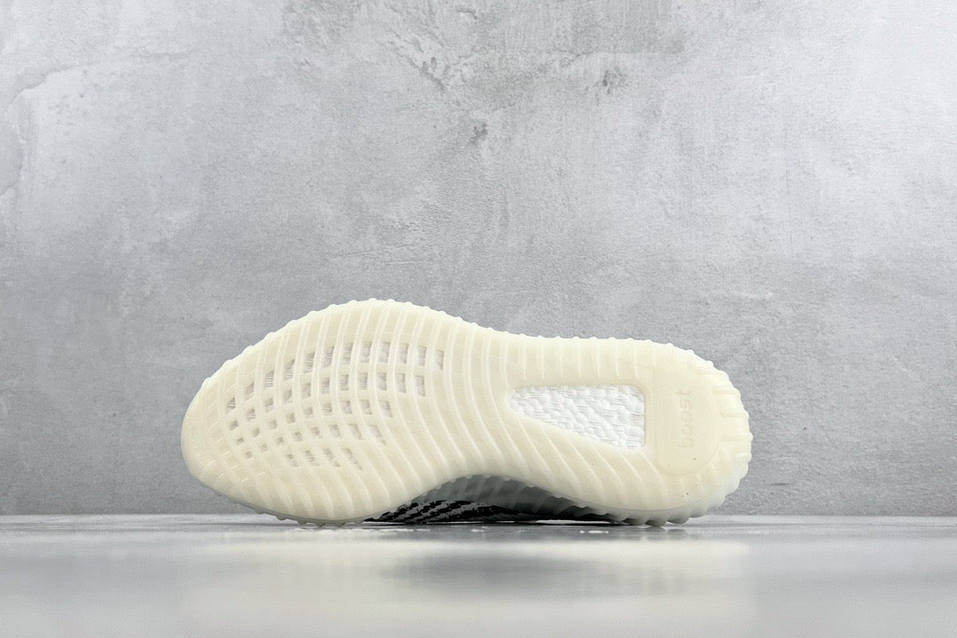 YEEZY BOOST 350