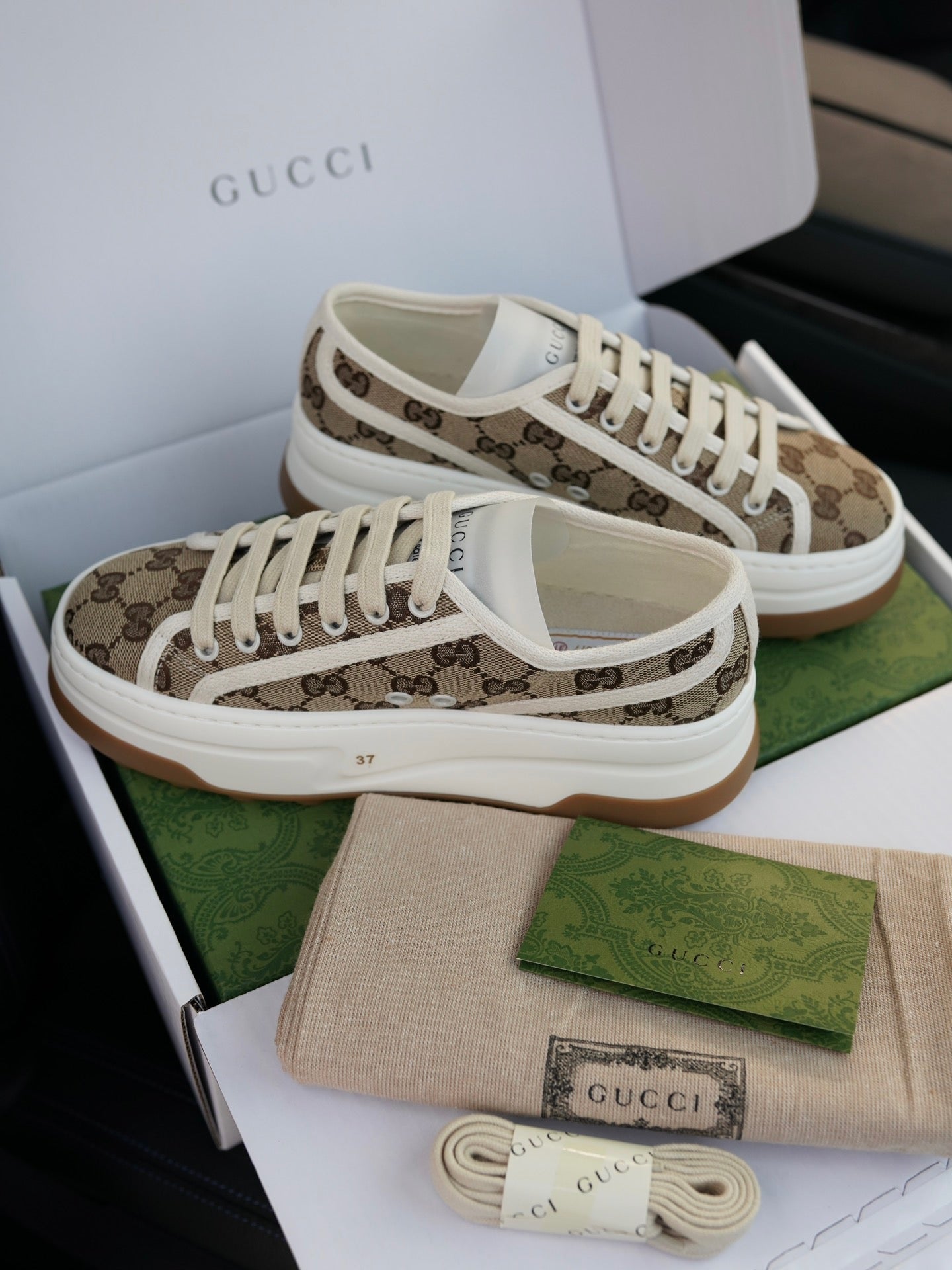 GG TENNIS TRAINERS