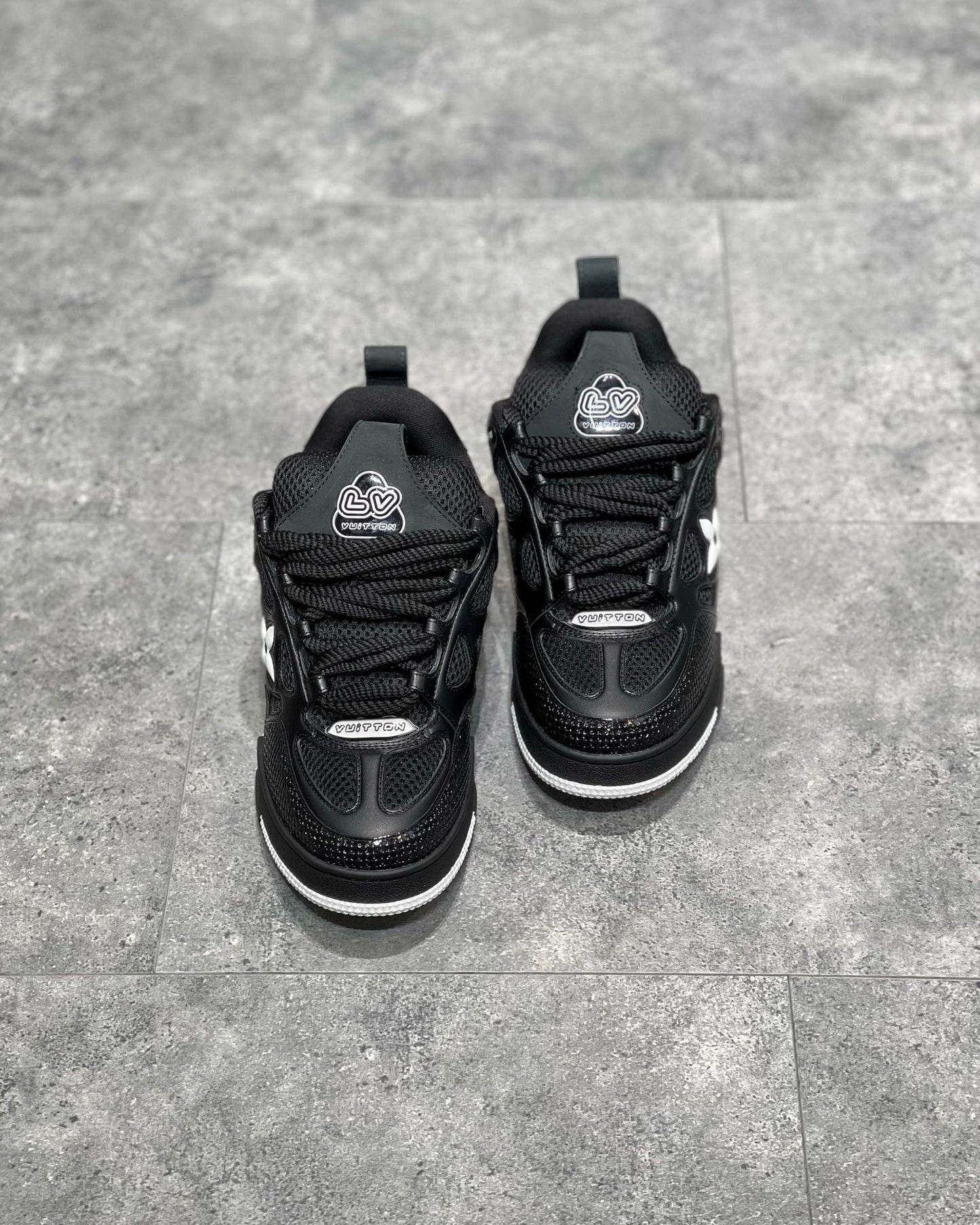 LOU TRAINERS