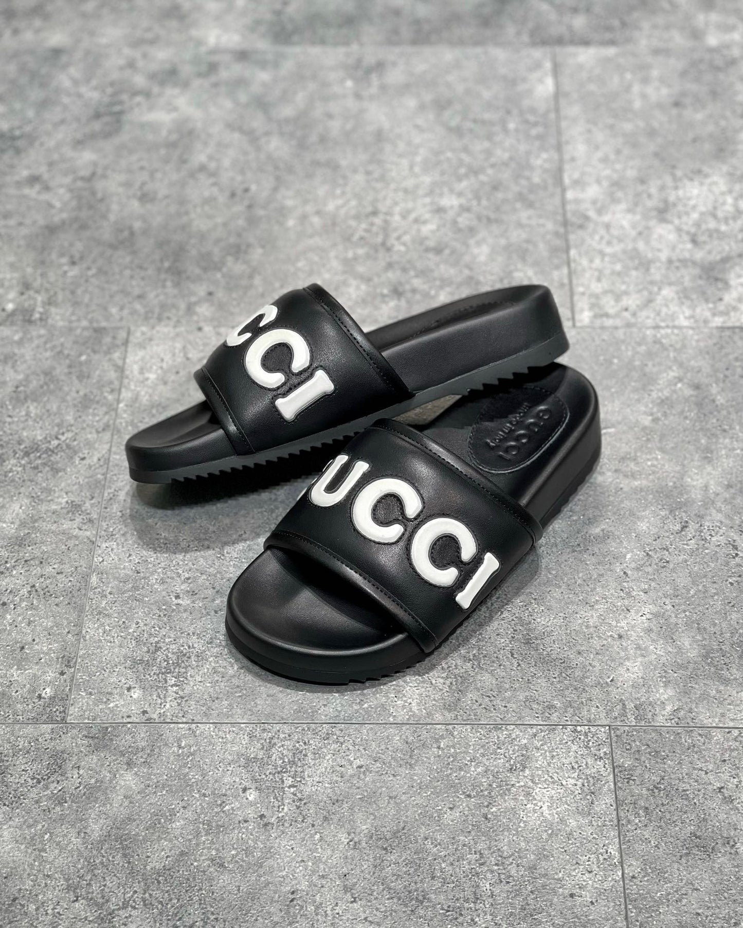 GG SLIDES