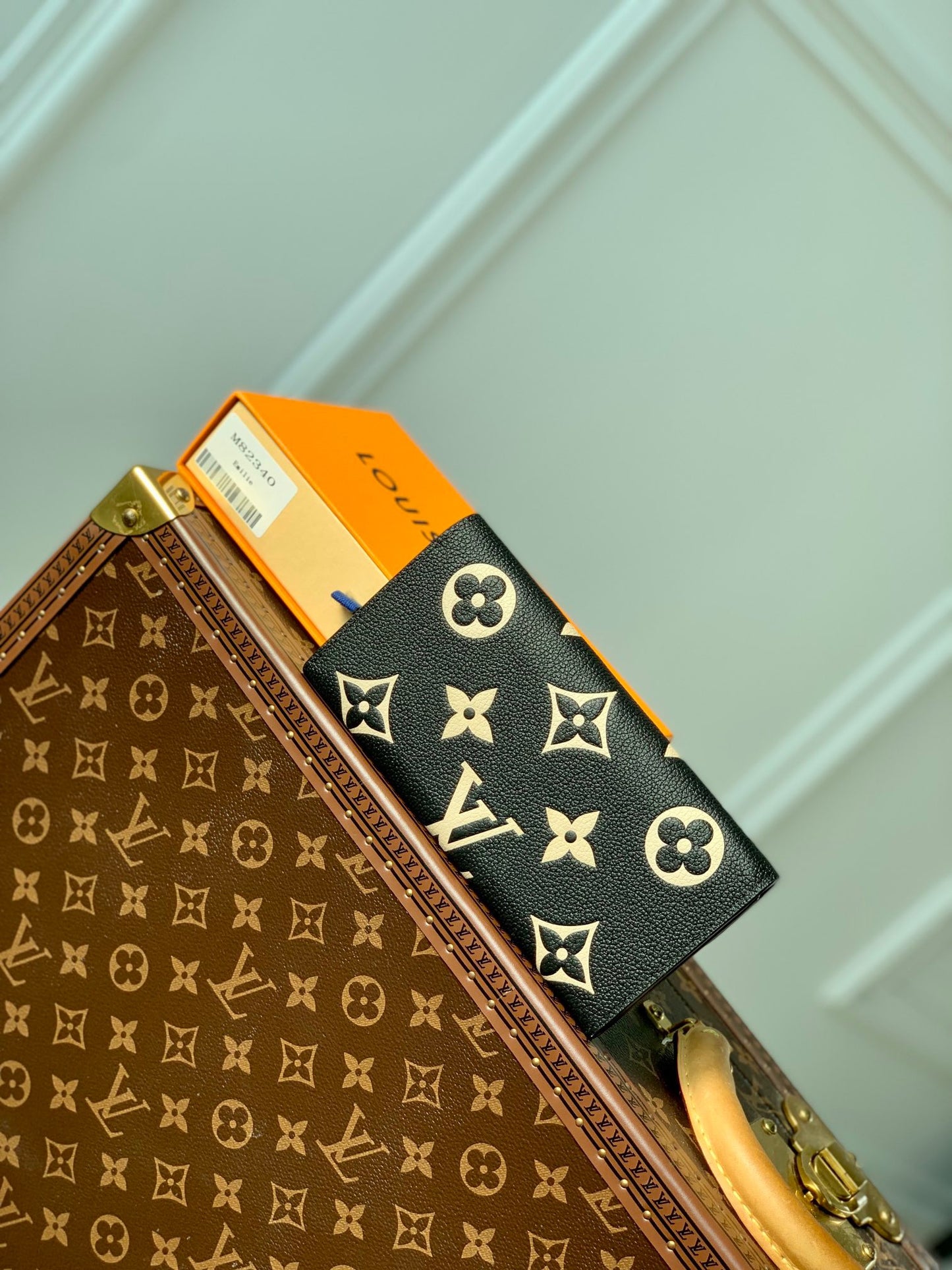 LOU EMILIE WALLET