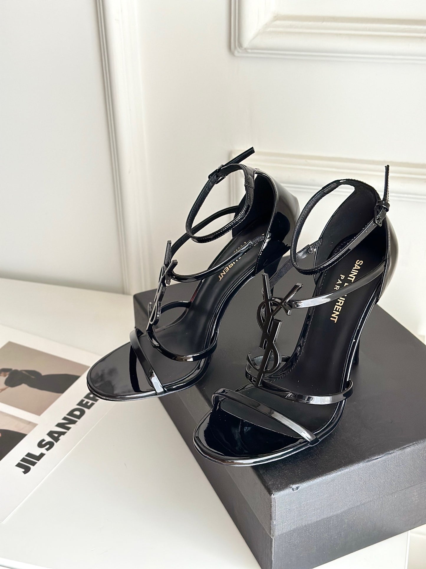 SL HEELS