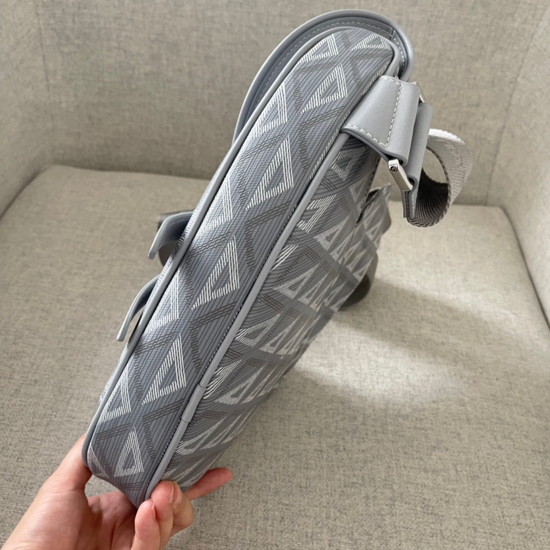 CD SADDLE BAG