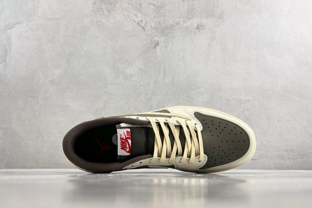 TRAVIS S x JORDAN 1 LOW