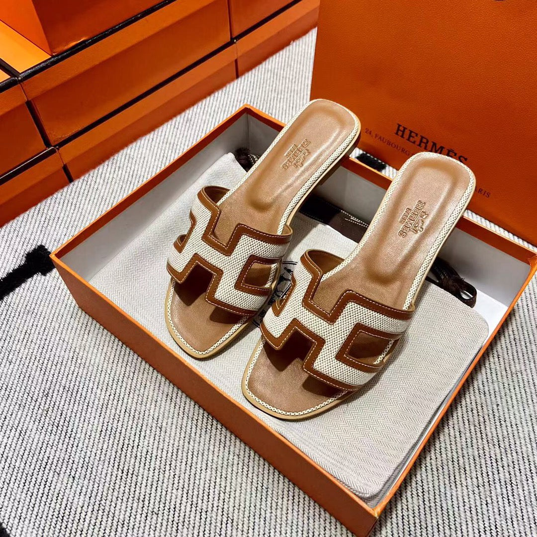 HERM ORAN SANDALS