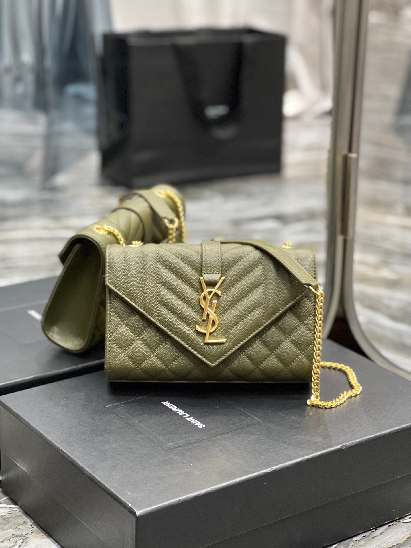 SL SMALL ENVELOPE BAG