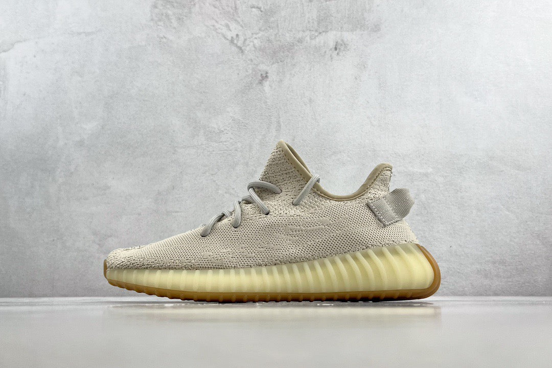 YEEZY BOOST 350 V2