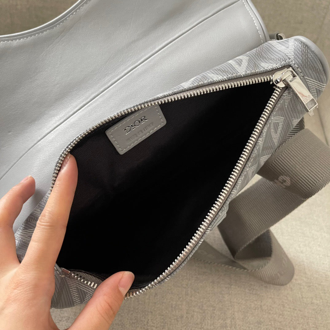 CD SADDLE BAG