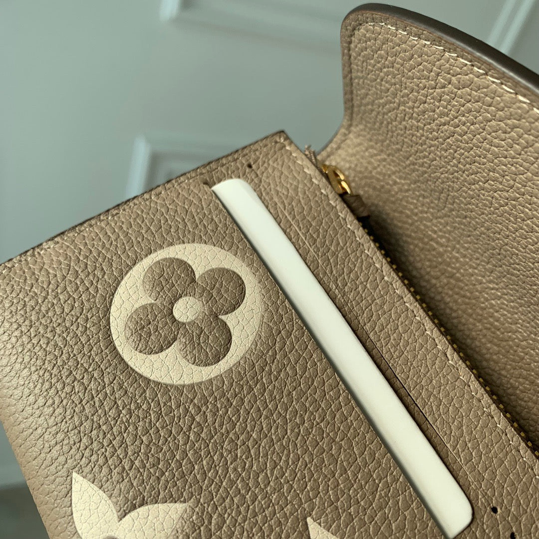 LOU EMILIE WALLET