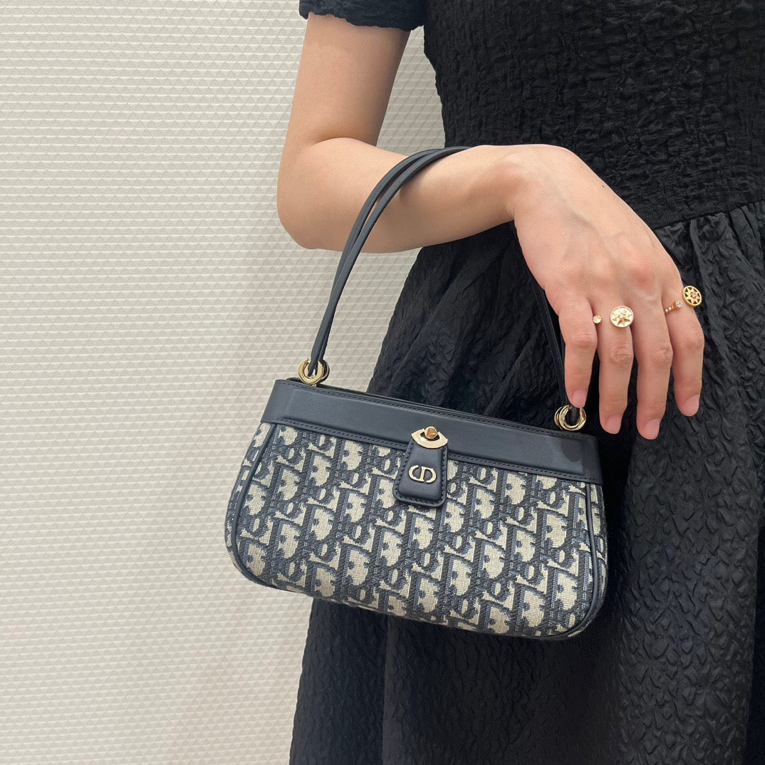 CD SMALL KEY BAG