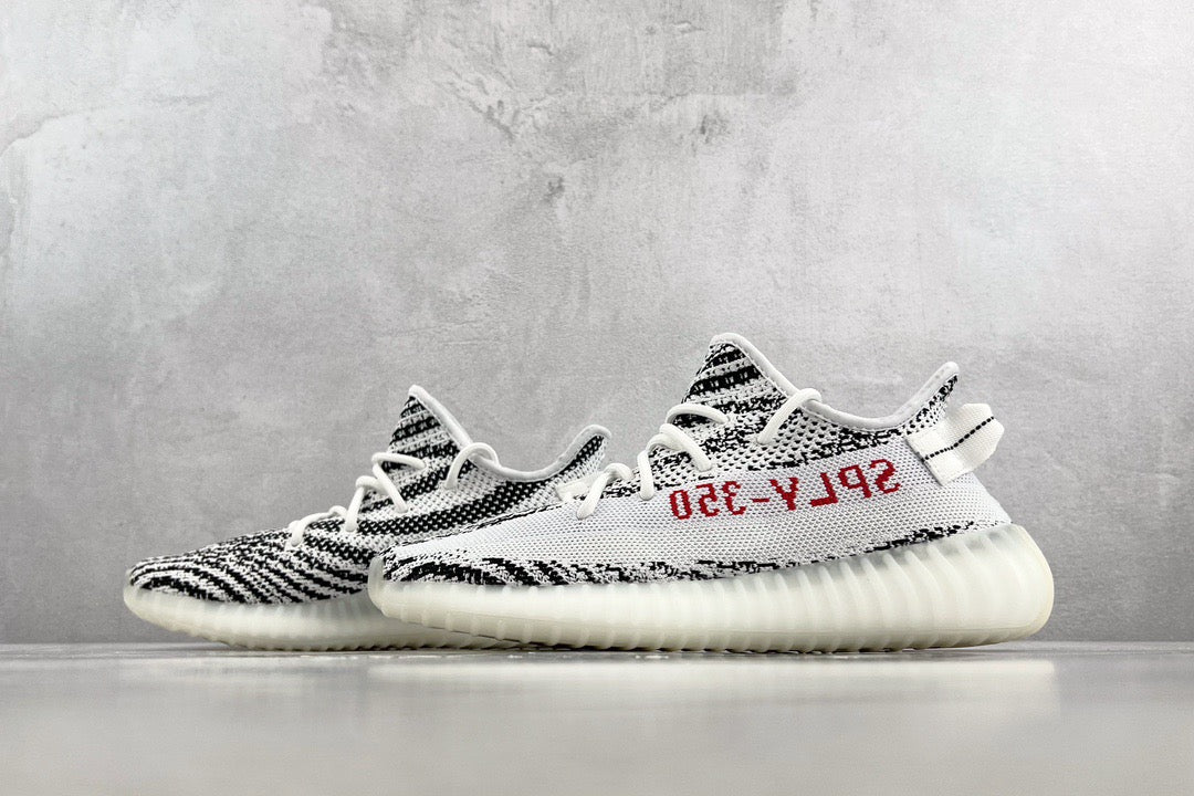 YEEZY BOOST 350