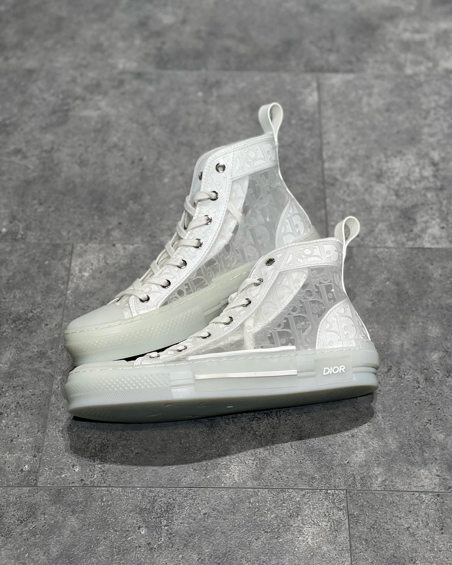 CD B23 SNEAKERS