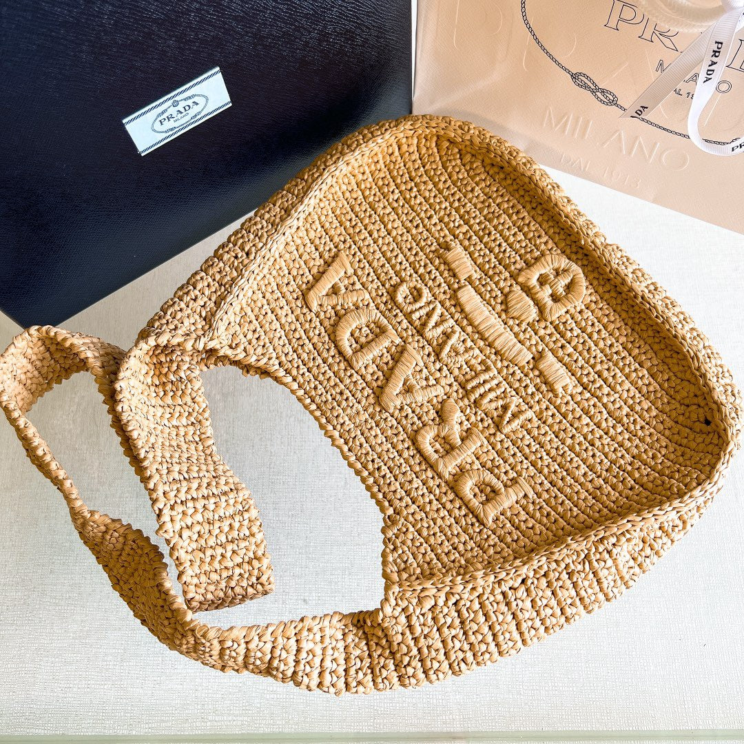 PD CROCHET TOTE BAG