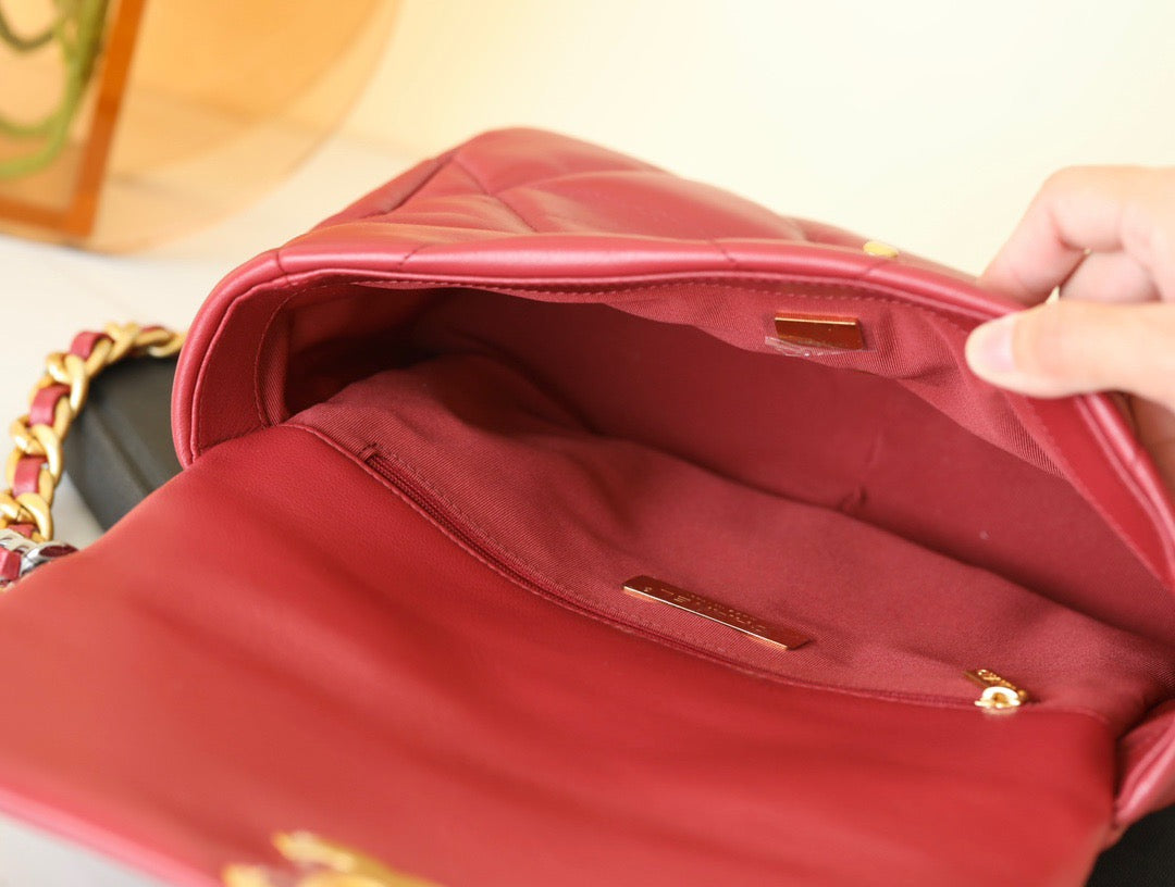 CC 19 BAG