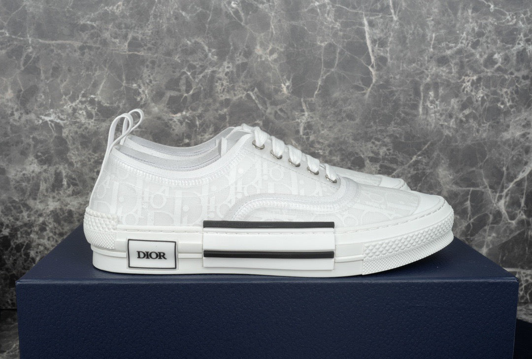 CD B23 SNEAKERS