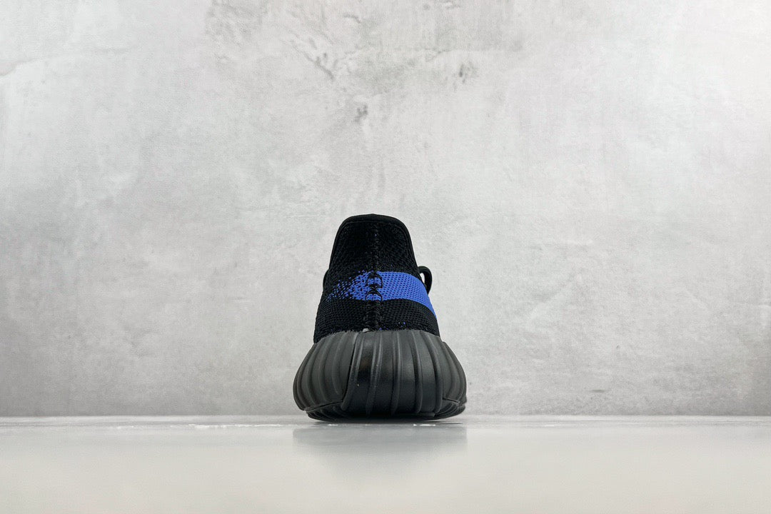 YEEZY BOOST 350 V2