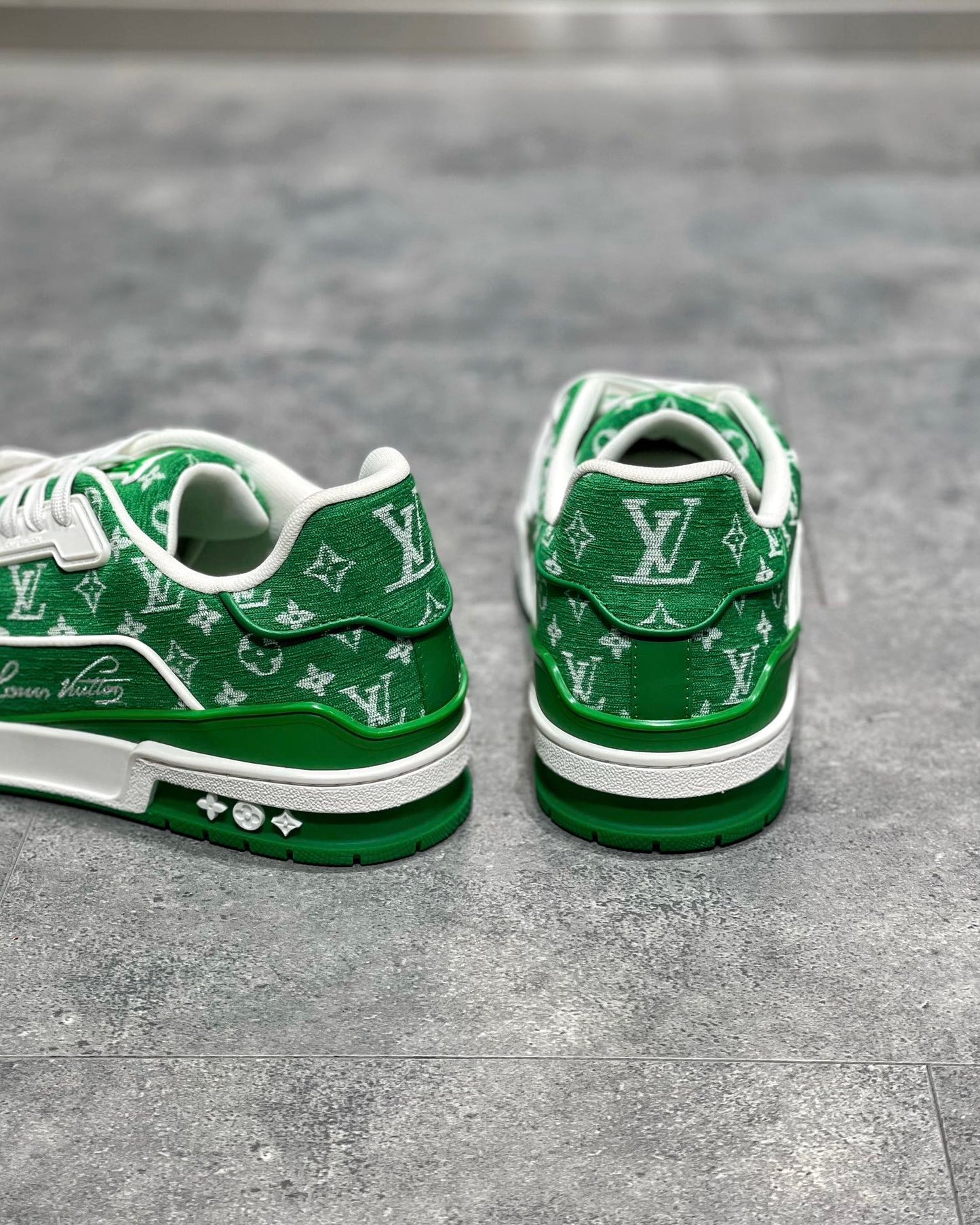 LOU TRAINERS