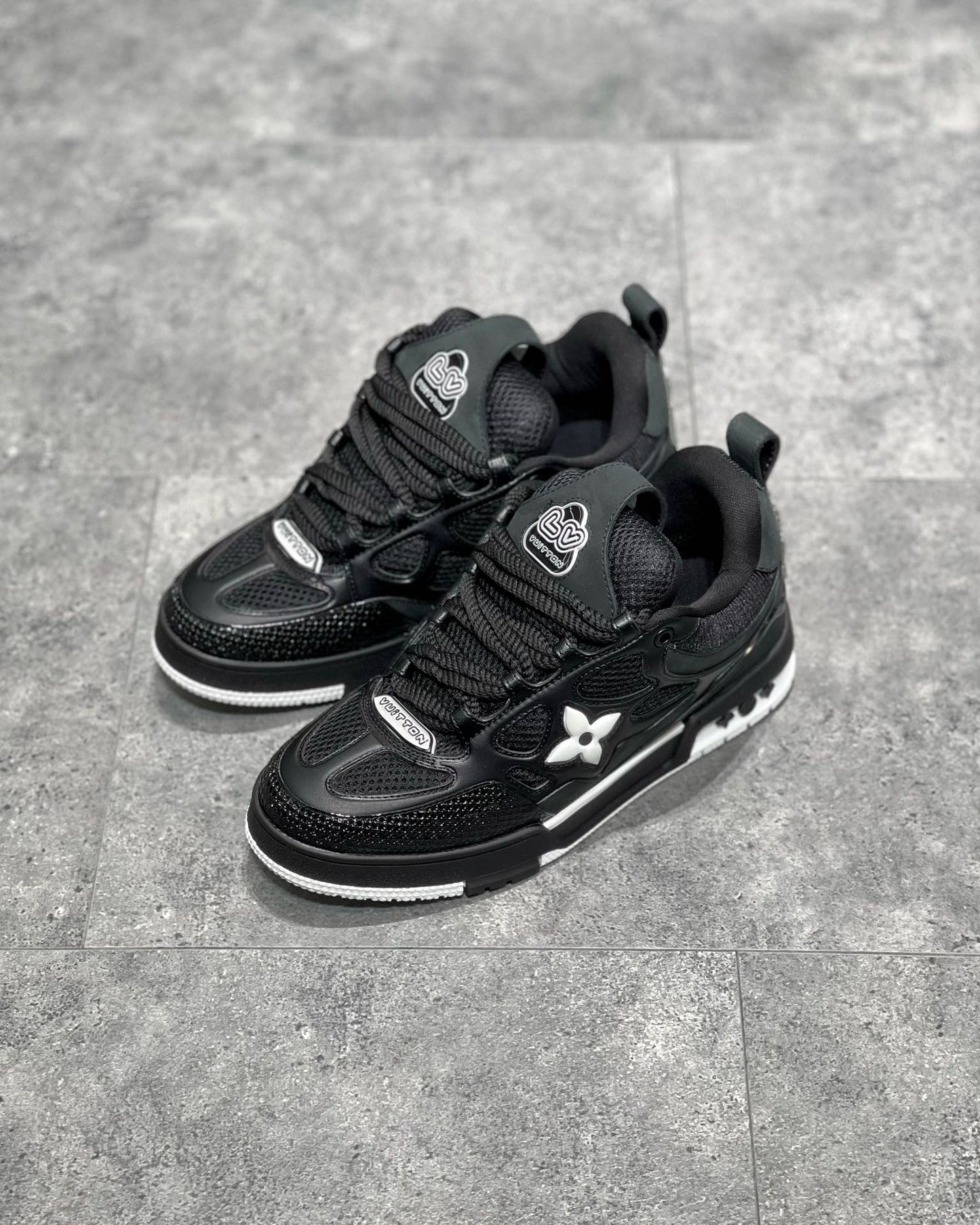 LOU TRAINERS