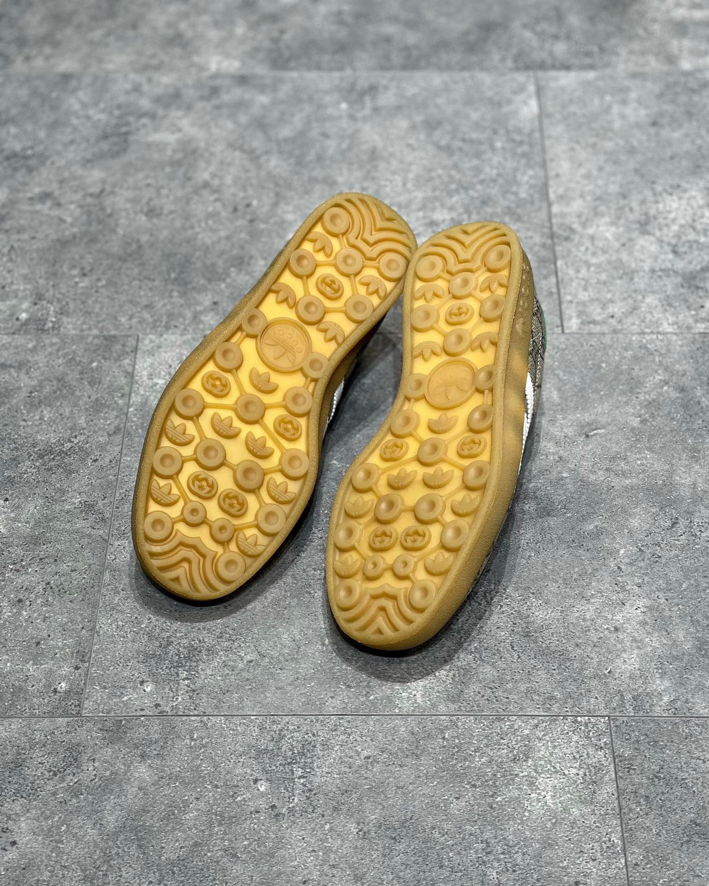 GG x ADID GAZELLE SNEAKER