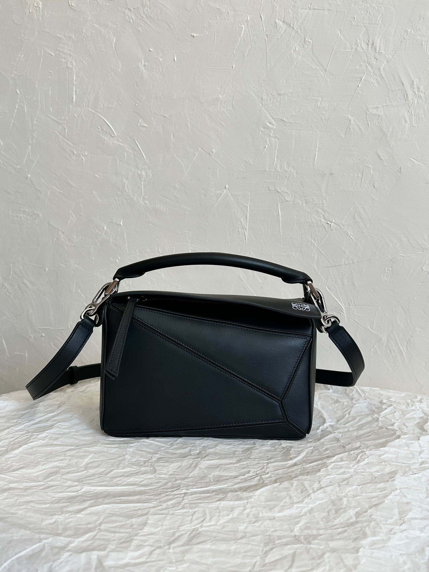 LOEW SMALL PUZZLE EDGE BAG