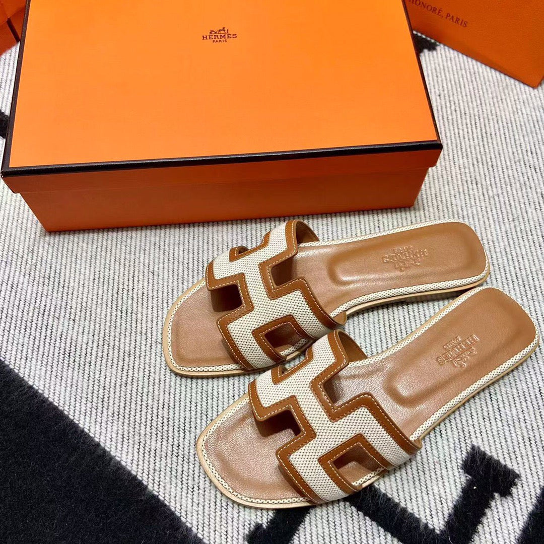 HERM ORAN SANDALS