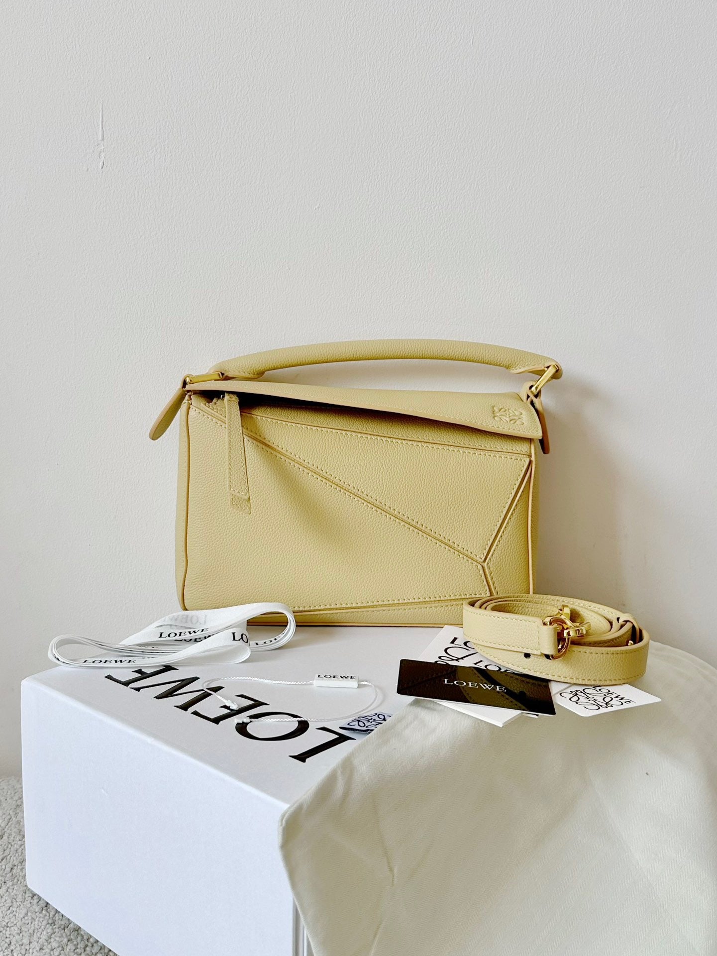 LOEW SMALL PUZZLE EDGE BAG