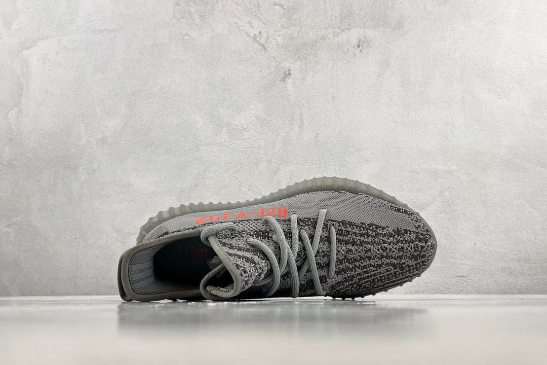 YEEZY BOOST 350 V2