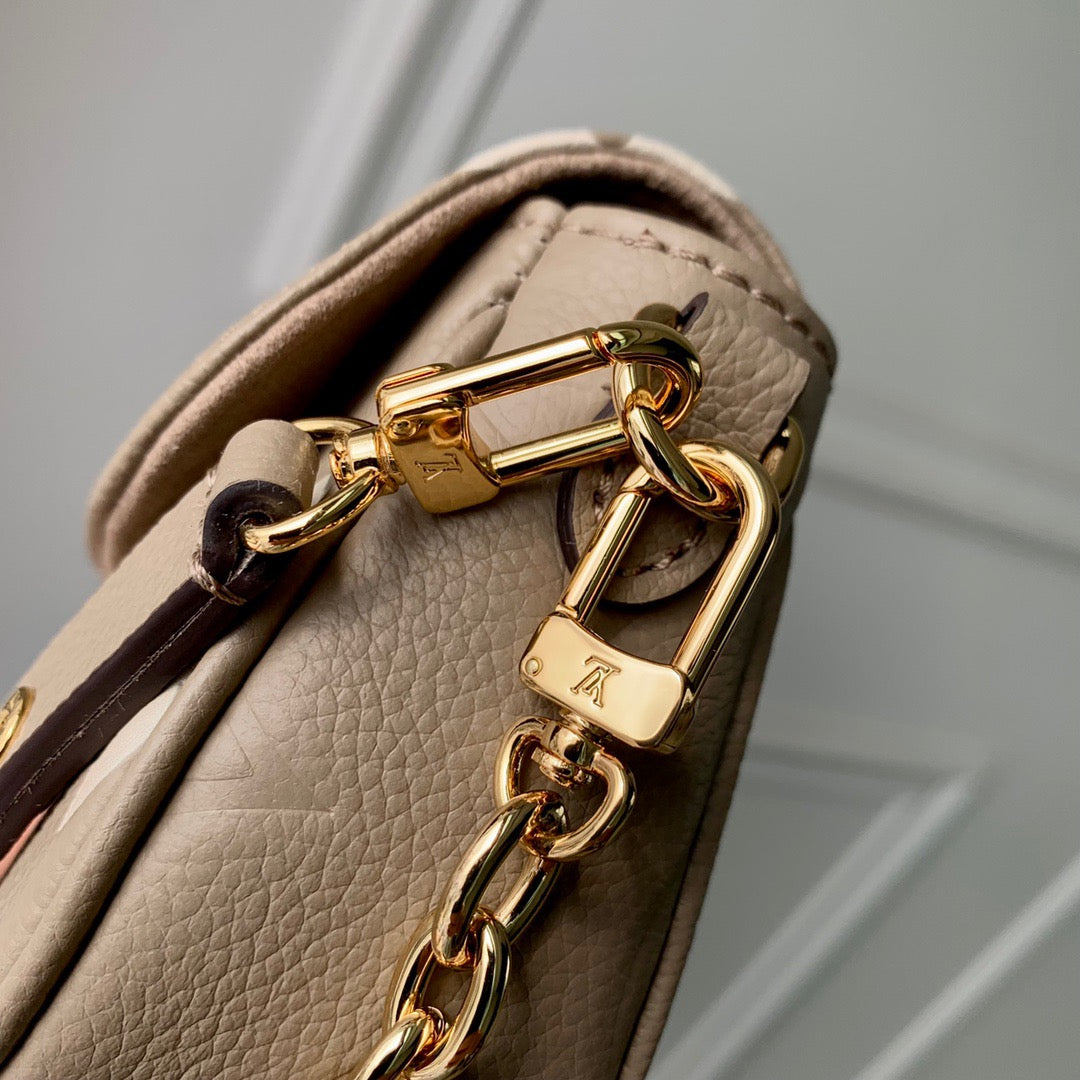 LOU IVY WALLET ON CHAIN BAG