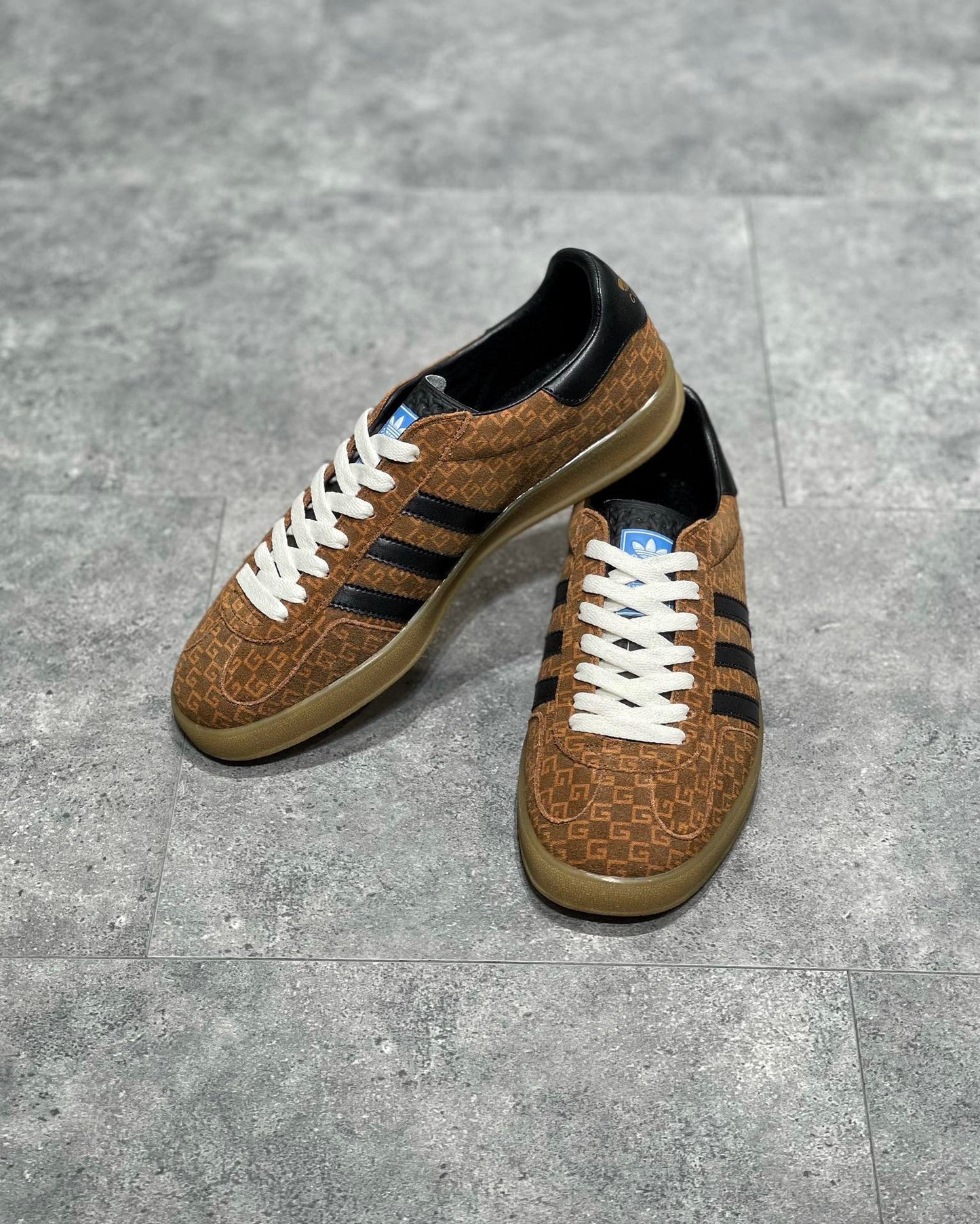 GG x ADID GAZELLE SNEAKER