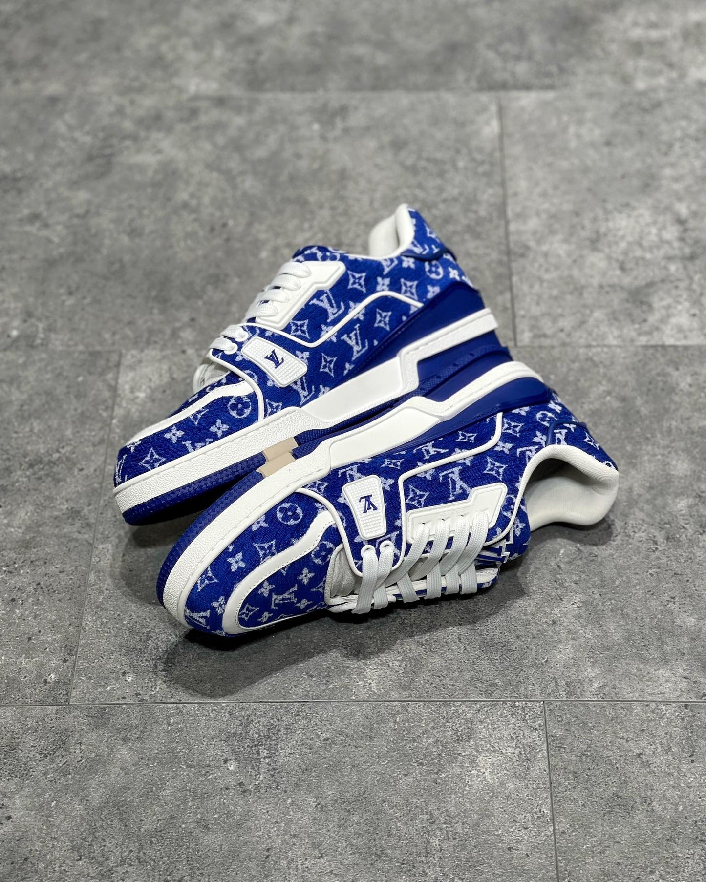 LOU TRAINERS