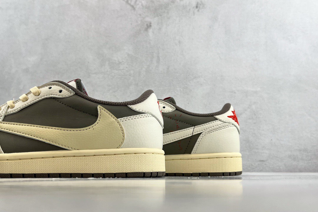 TRAVIS S x JORDAN 1 LOW
