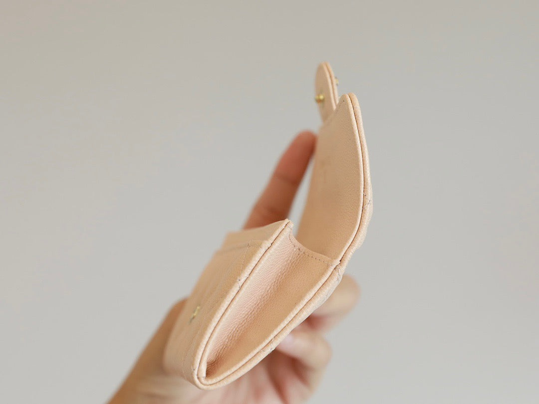 CC CARD HOLDER