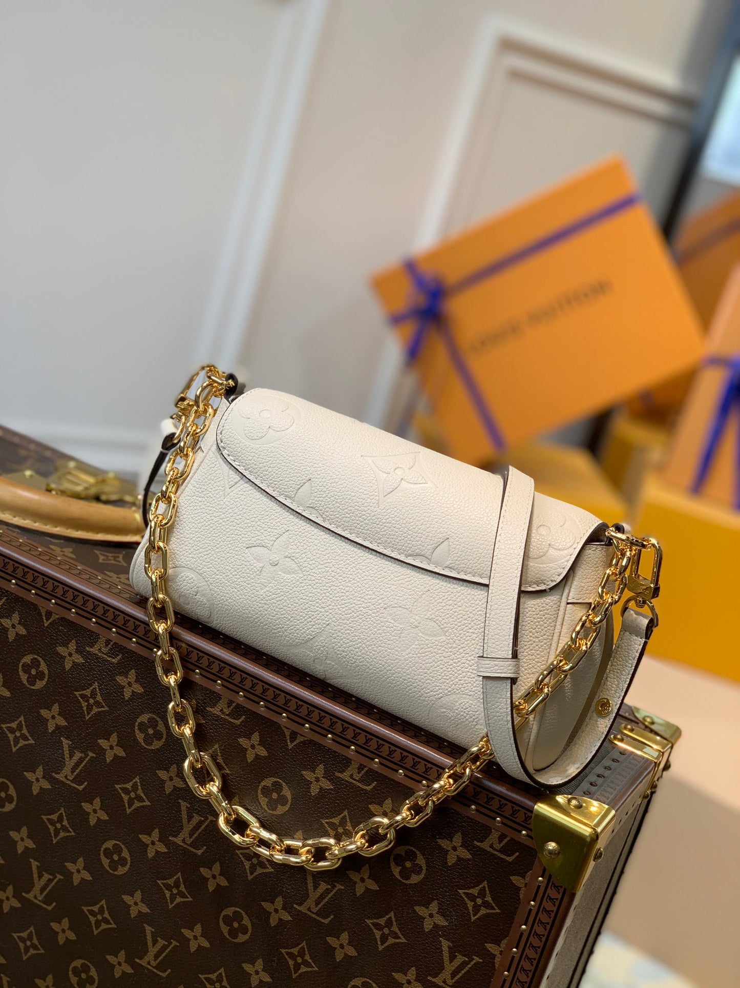 LOU FAVOURITE BAG