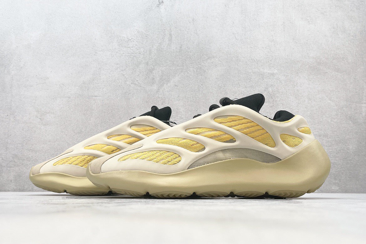 YEEZY 700 V3 SAFFLOWER