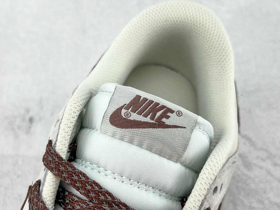 DUNK LOW x OTOMO KATUSHIRO