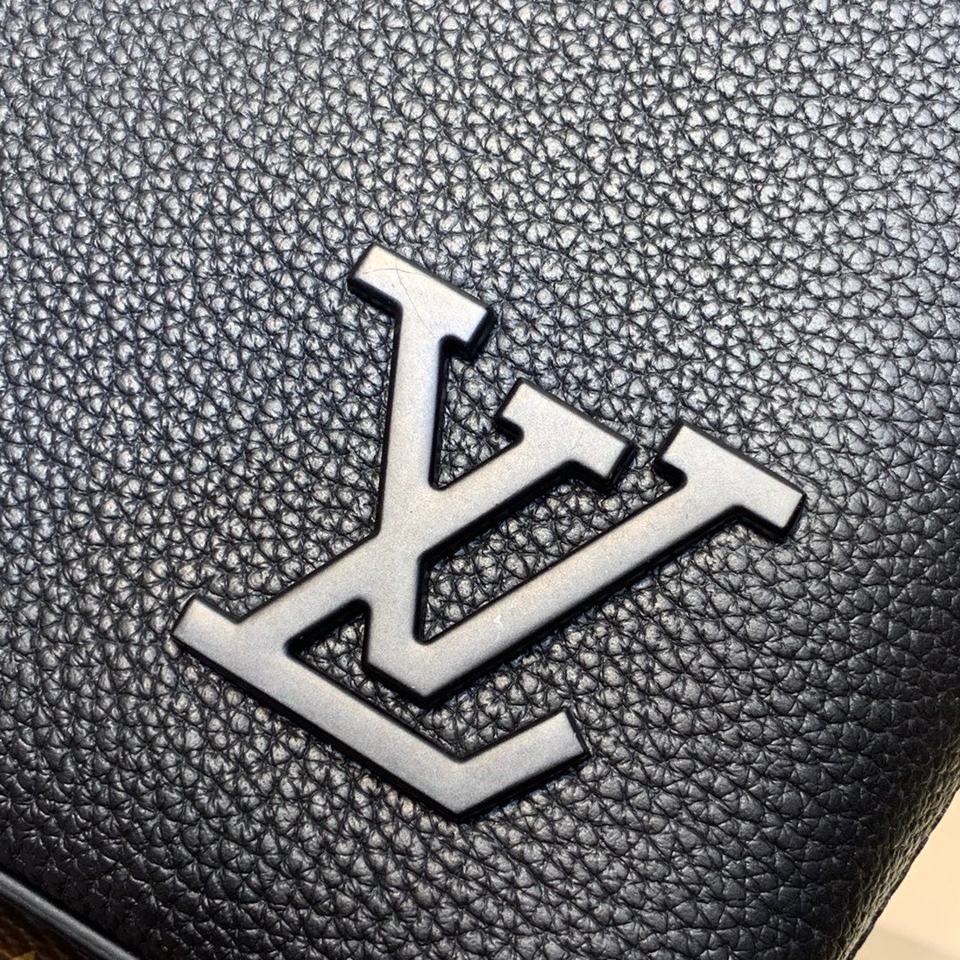 LOU AEROGRAM IPAD POUCH