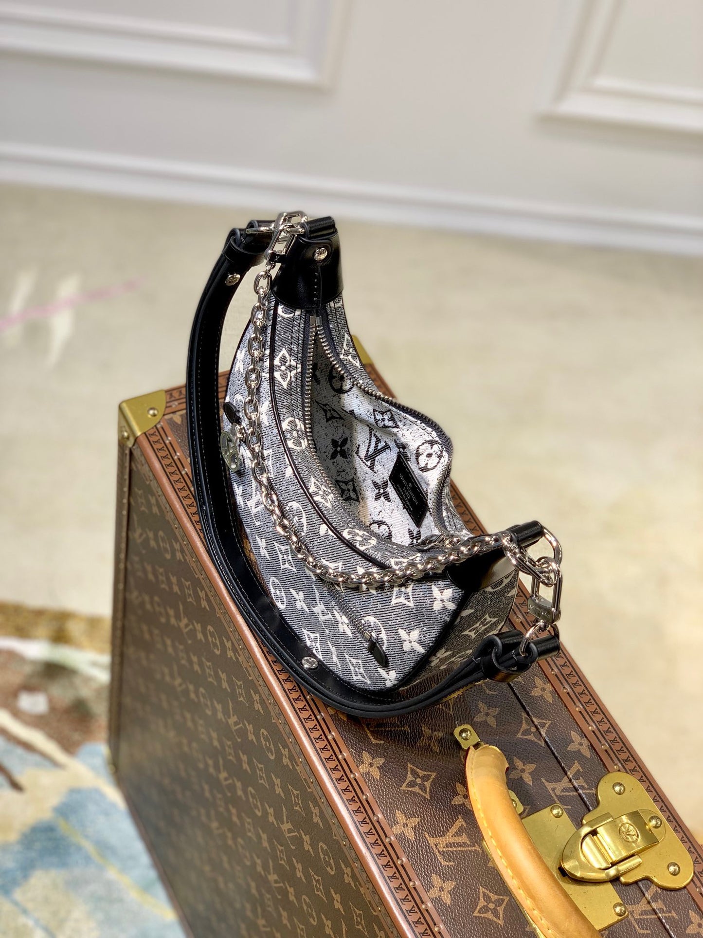 LOU LOOP BAG