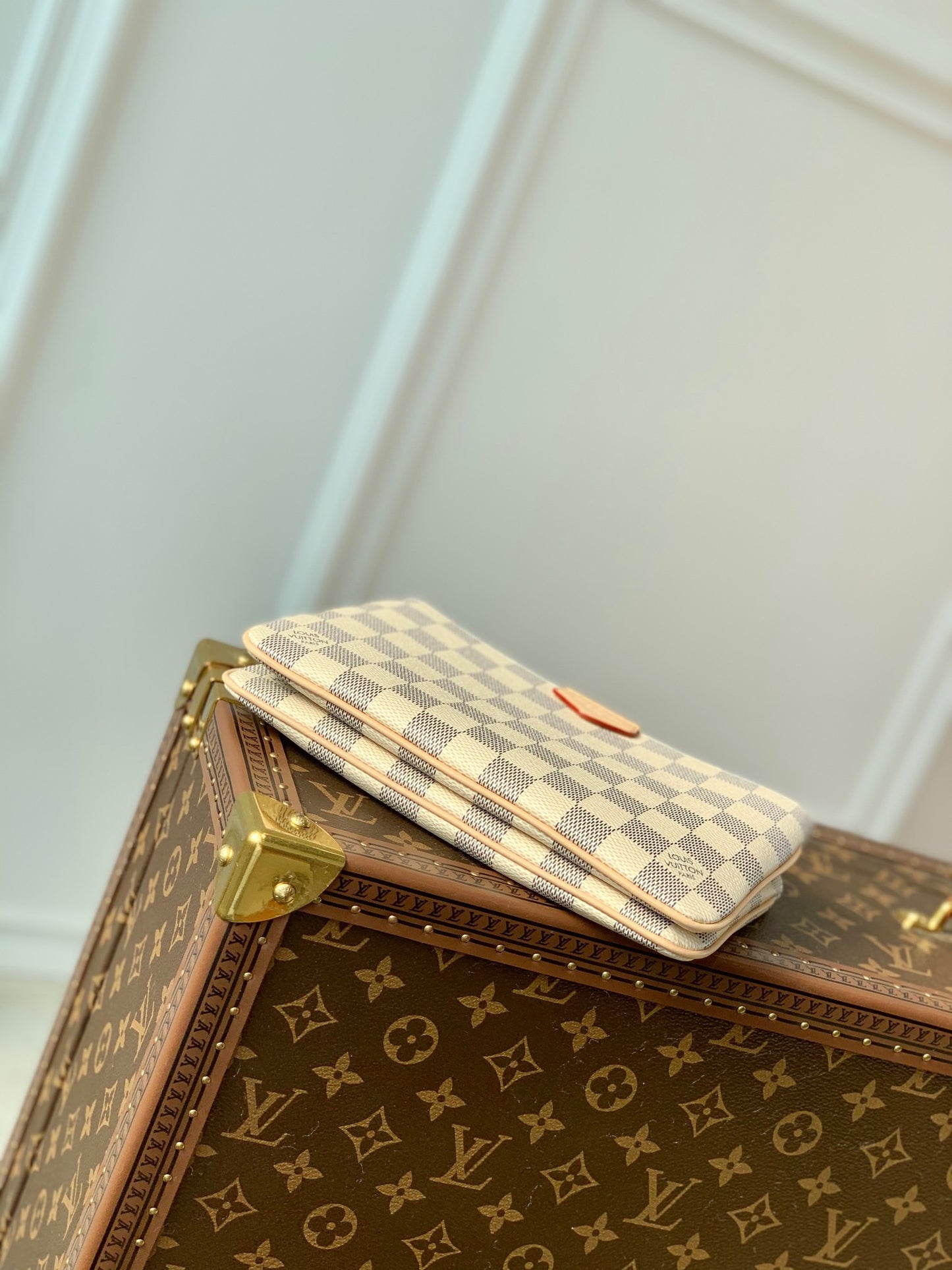 LOU DOUBLE ZIP POCHETTE