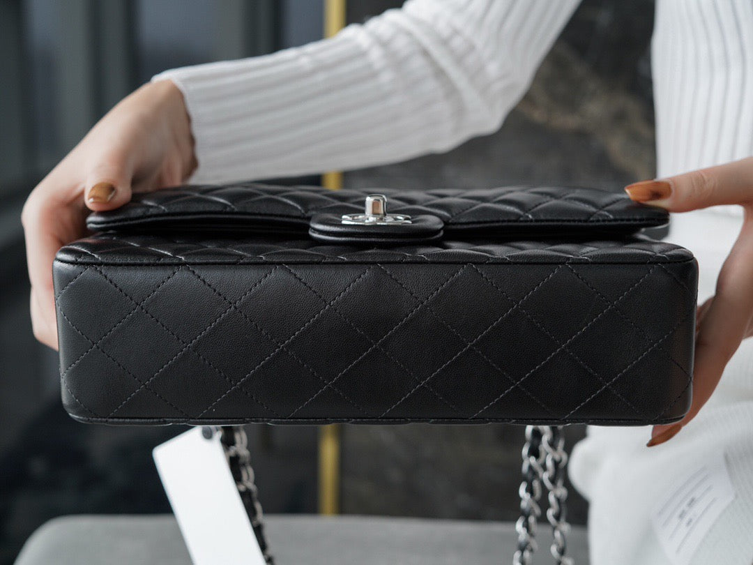 CC CLASSIC FLAP BAG