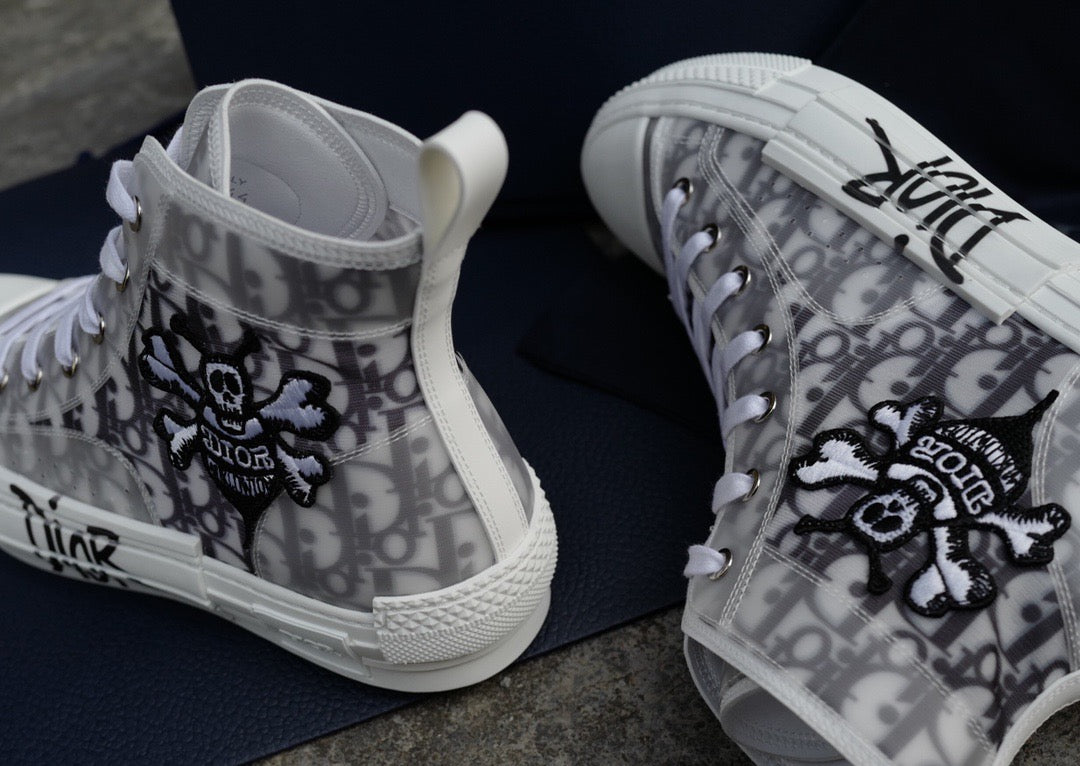 CD B23 SNEAKERS