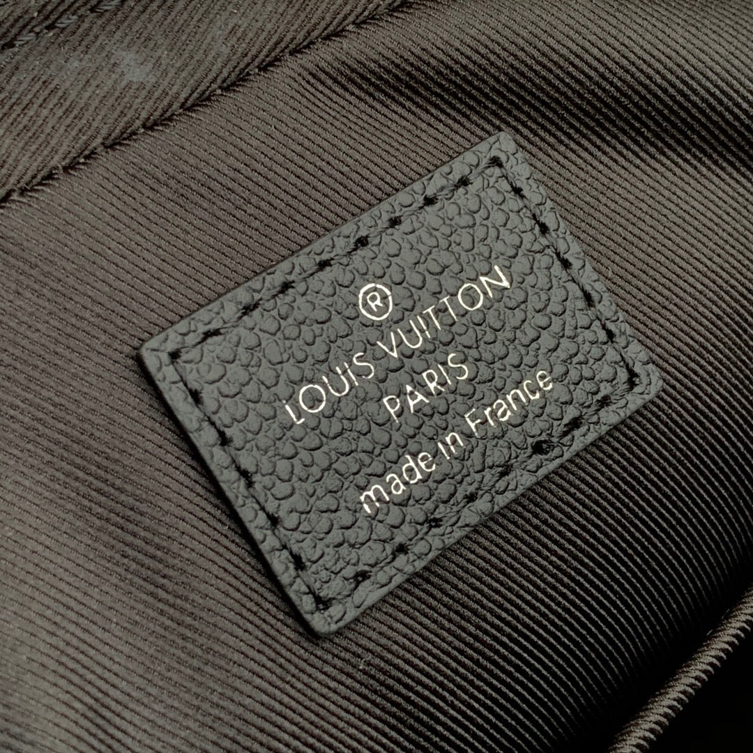LOU TRIO MESSENGER BAG