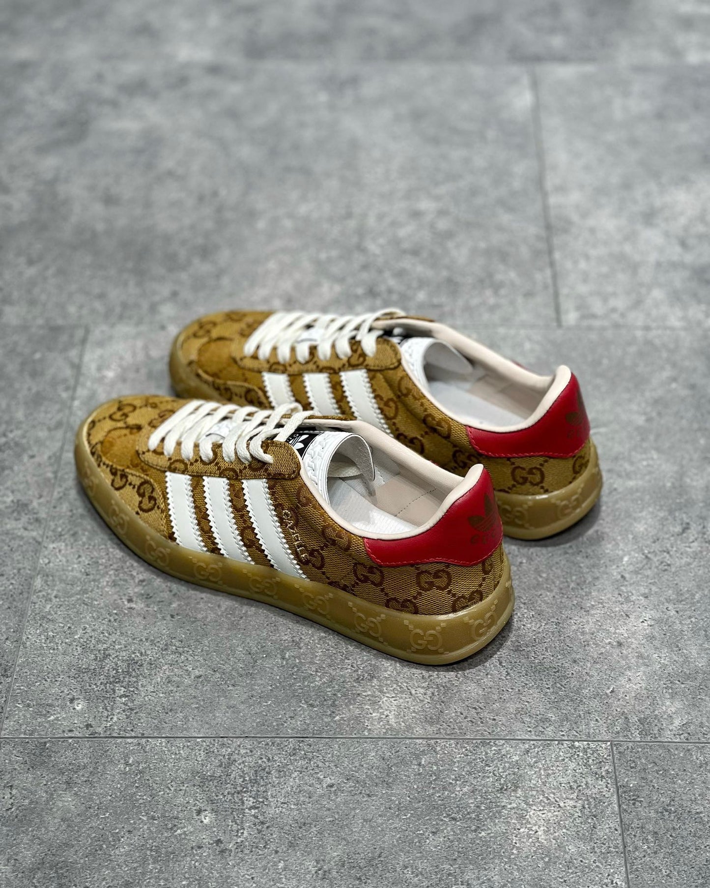 GG x ADID GAZELLE SNEAKER