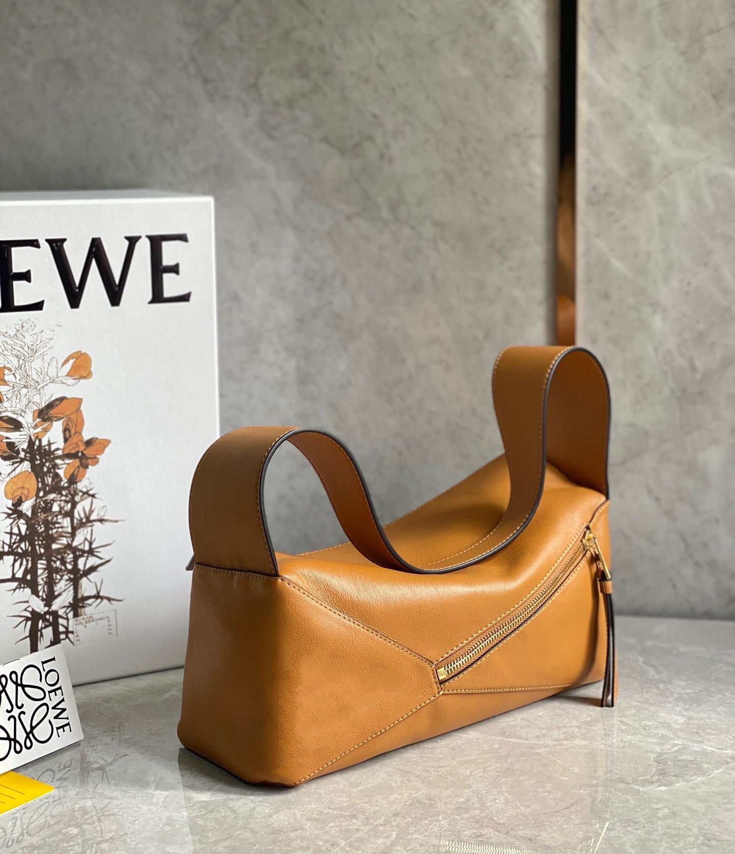 LOEW PUZZLE HOBO BAG