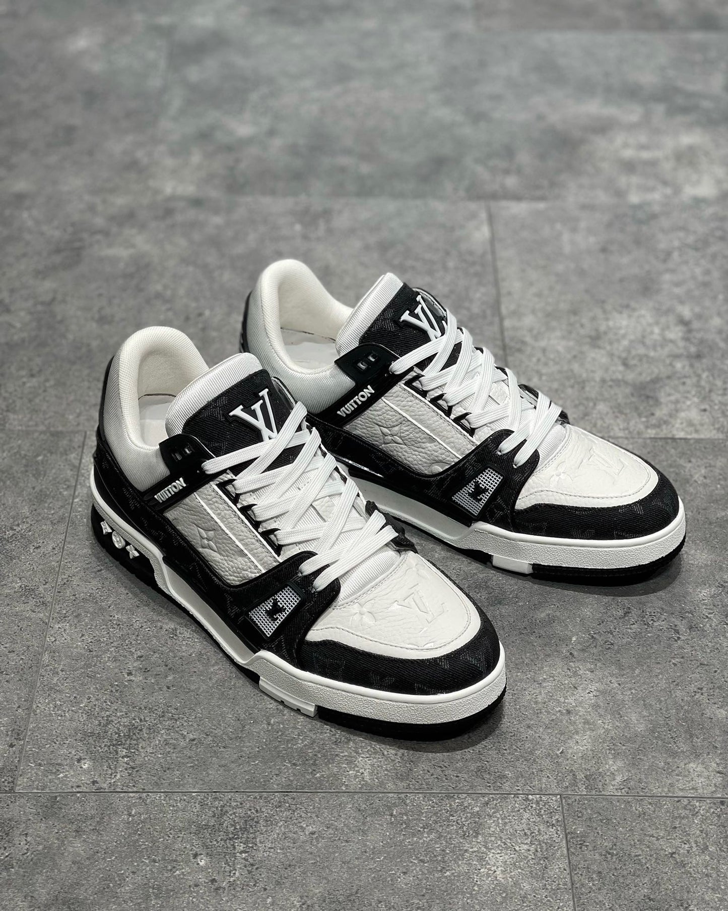 LOU TRAINERS