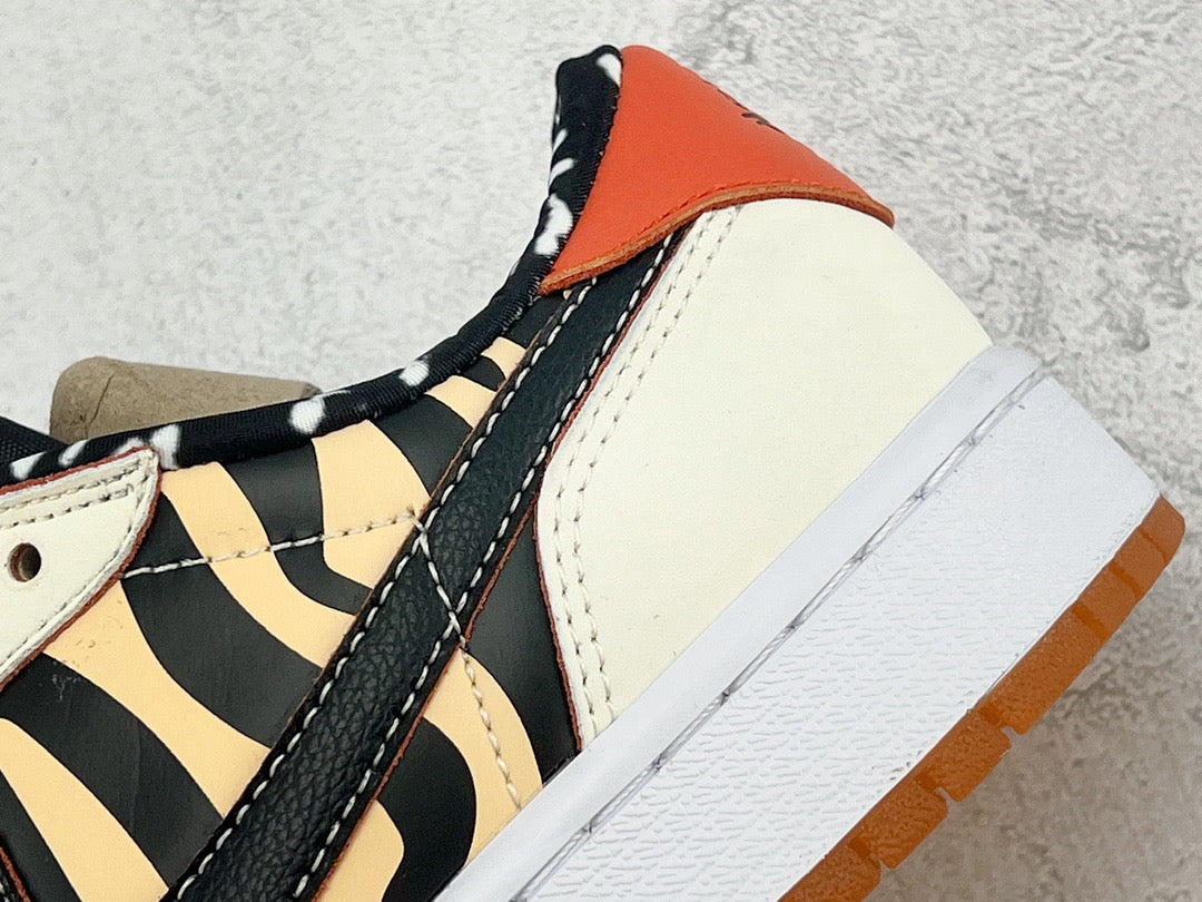 JORDAN 1 LOW OG CNY